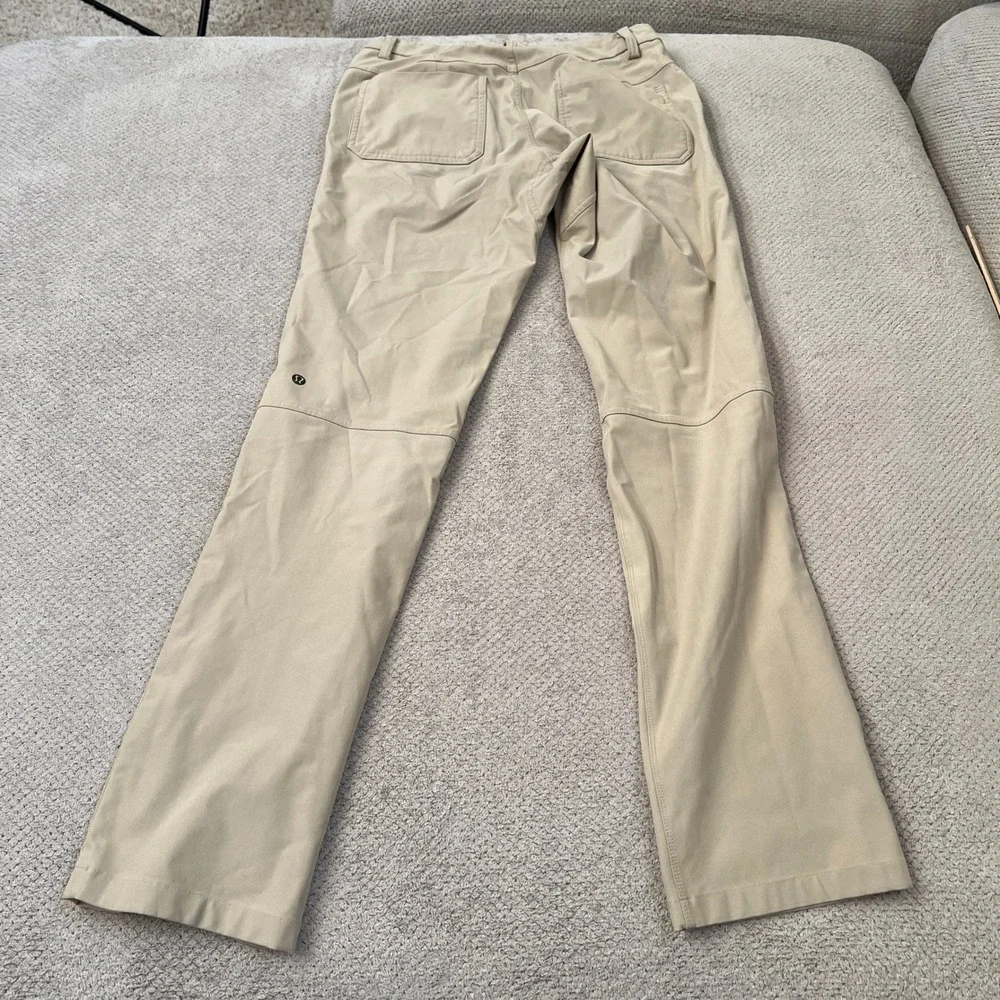 Lululemon Commission Pant Classic Tan Khaki Mens 30 34 Inseam Technical Trousers